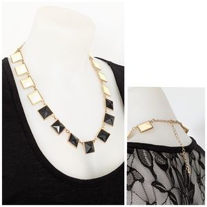 NWOT Cream And Black Chic Square Necklace